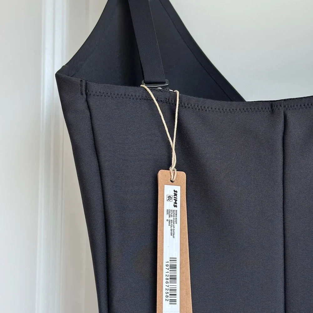 NWT Skims Body Super Push-up Catsuit MEDIUM - Picture 4 of 5